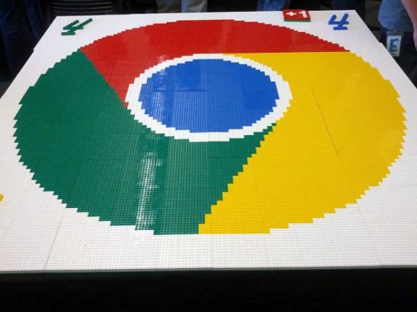Lego vytvořilo logo Chrome od Google